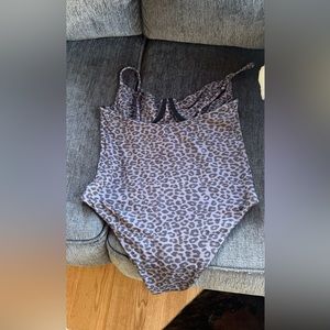 ACACIA one piece